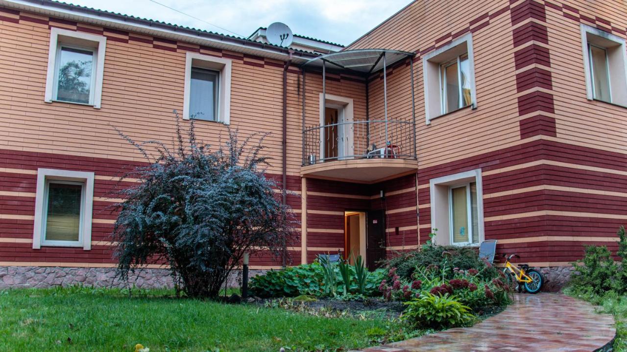 Arcobaleno Home كييف المظهر الخارجي الصورة